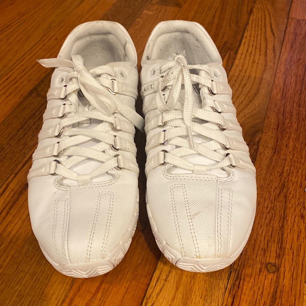 K-Swiss Classic Tennis Shoe